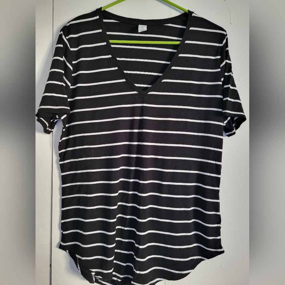 Old Navy Luxe V-neck T-shirt